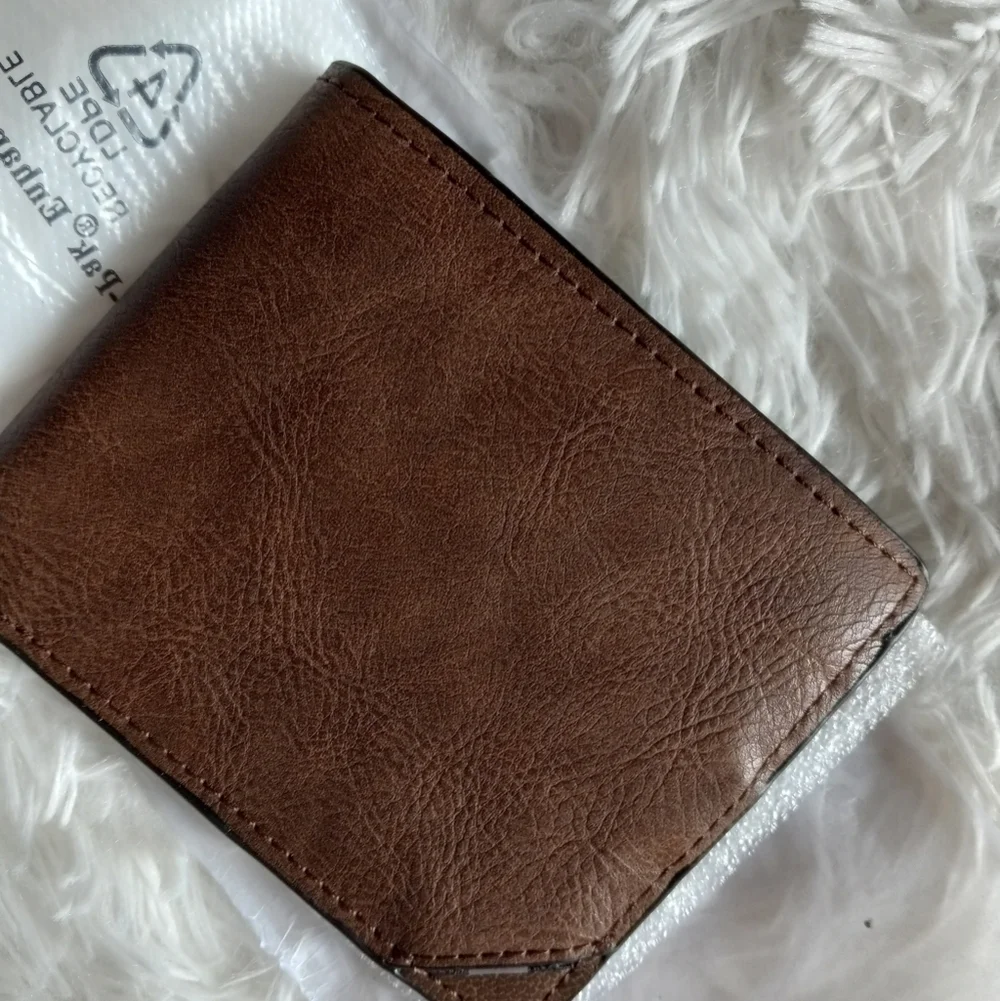 MEN'S ALDO BIFOLD WALLET